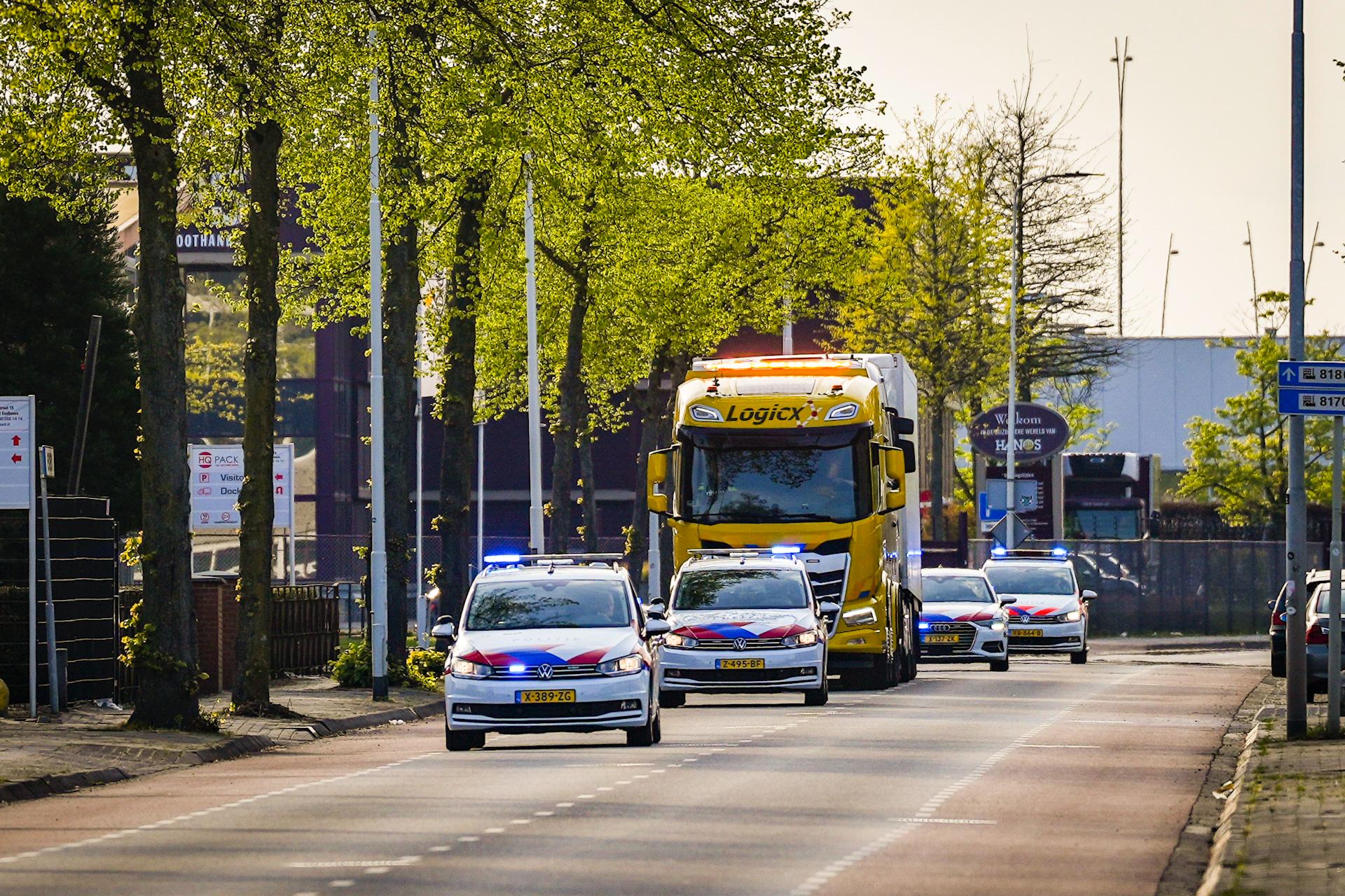 Pakketten met drugs gevonden in vrachtwagen