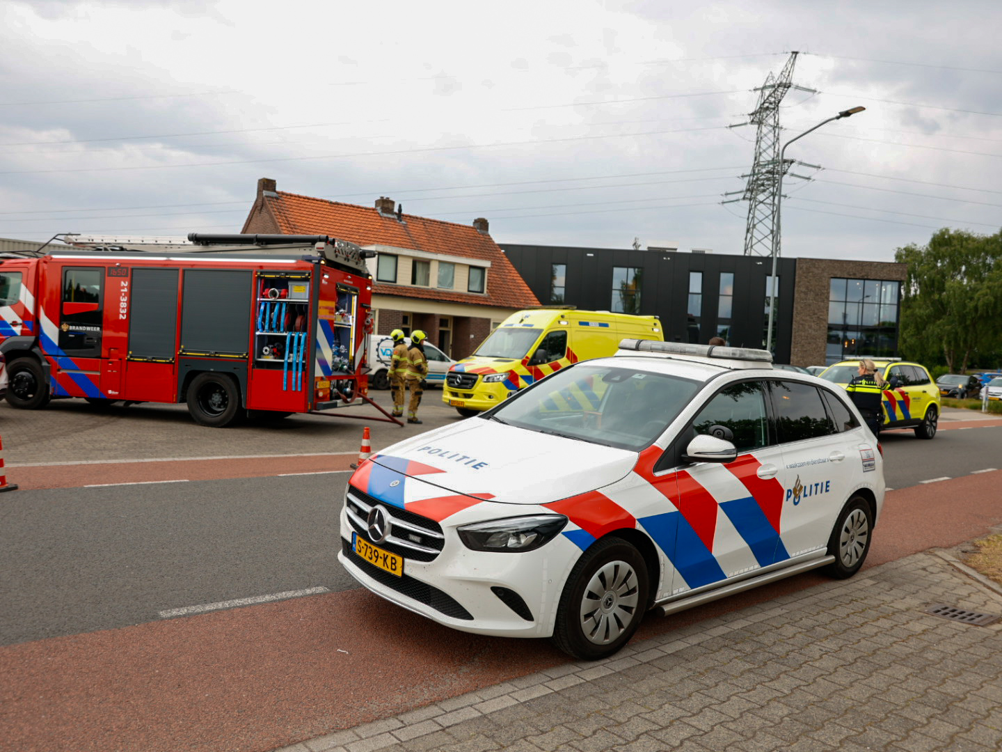 Gewonde na brand bij heftruckbedrijf