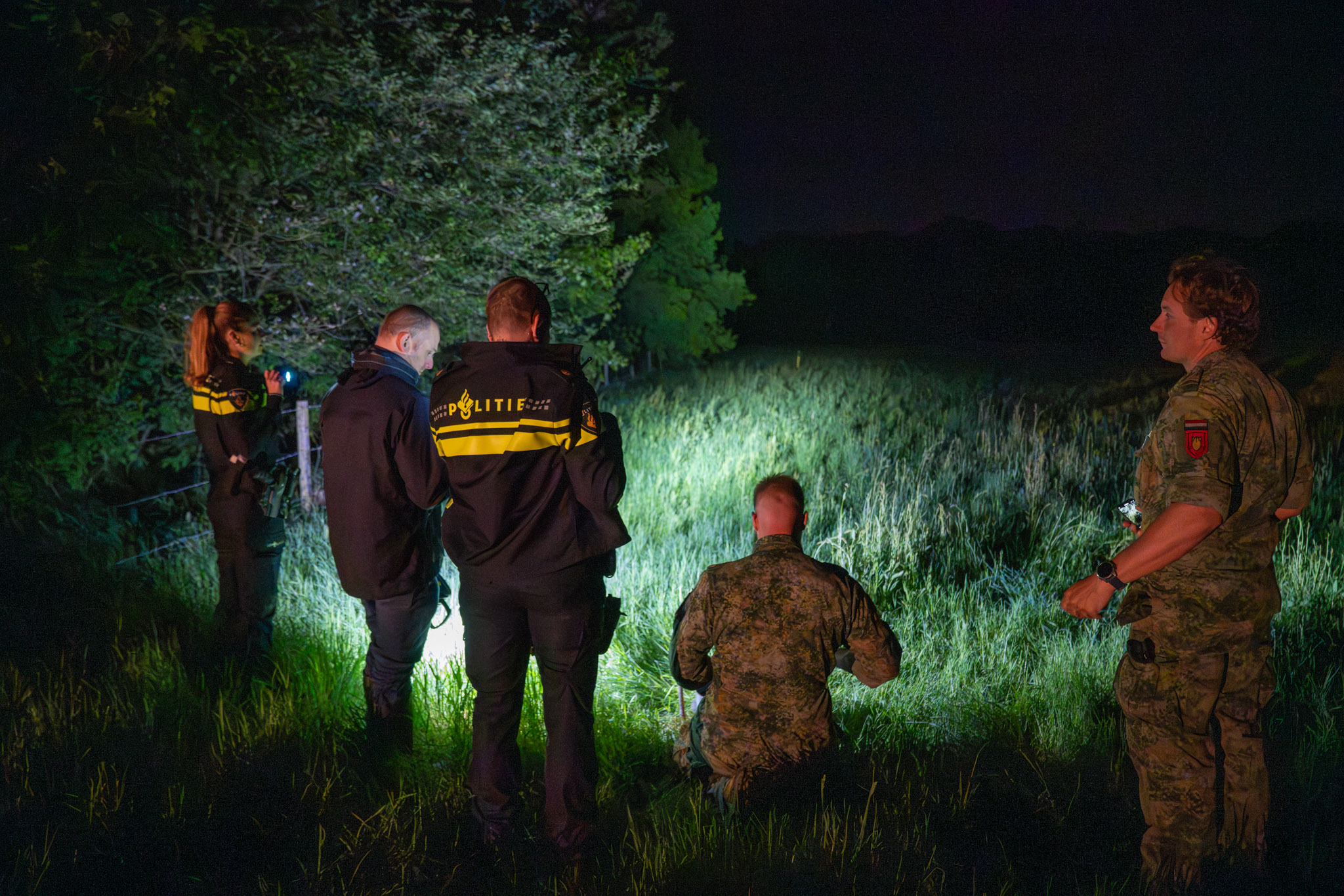 Explosieven gevonden in kist in sloot