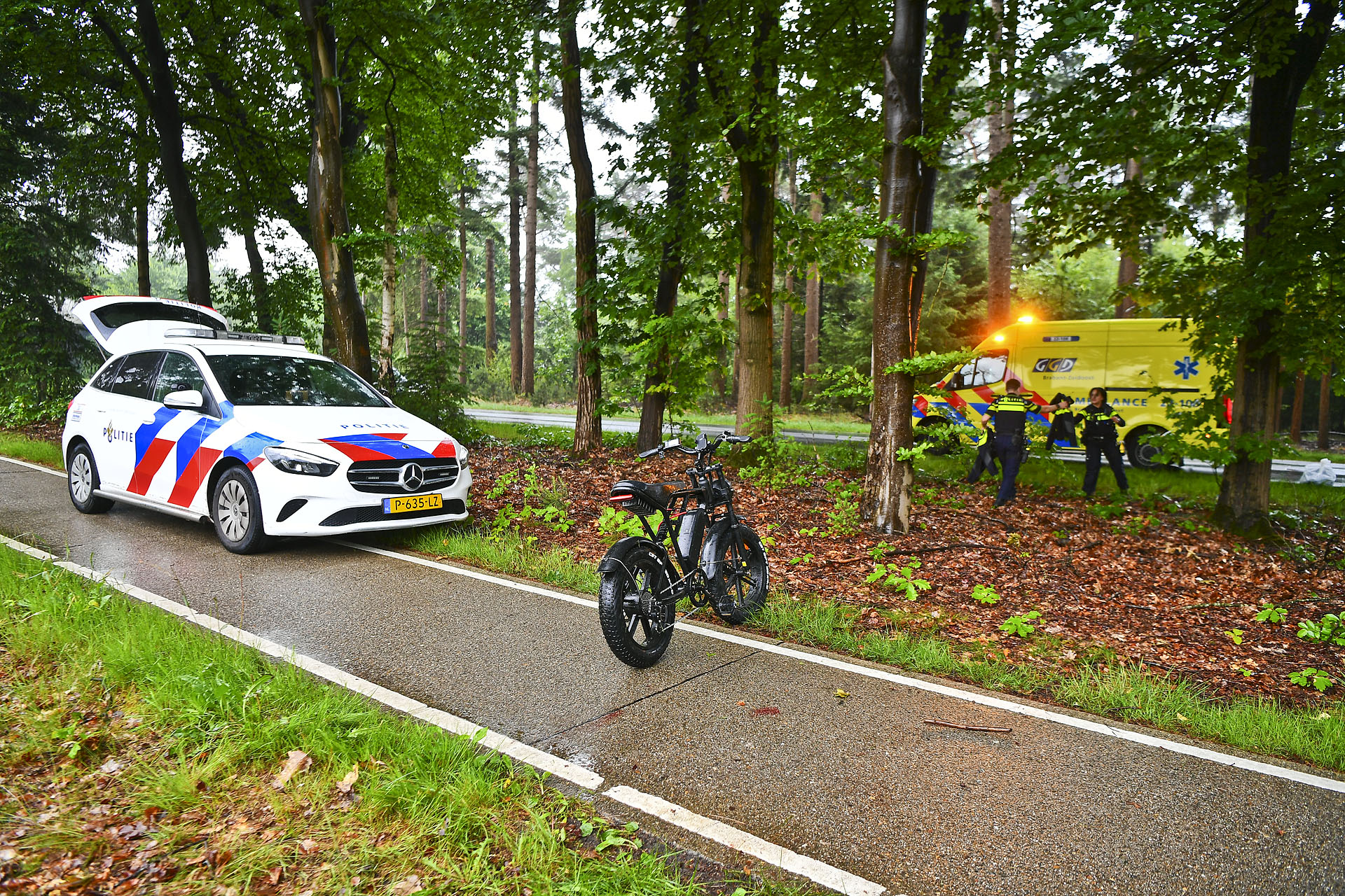 Bewusteloze fatbiker aangetroffen op fietspad