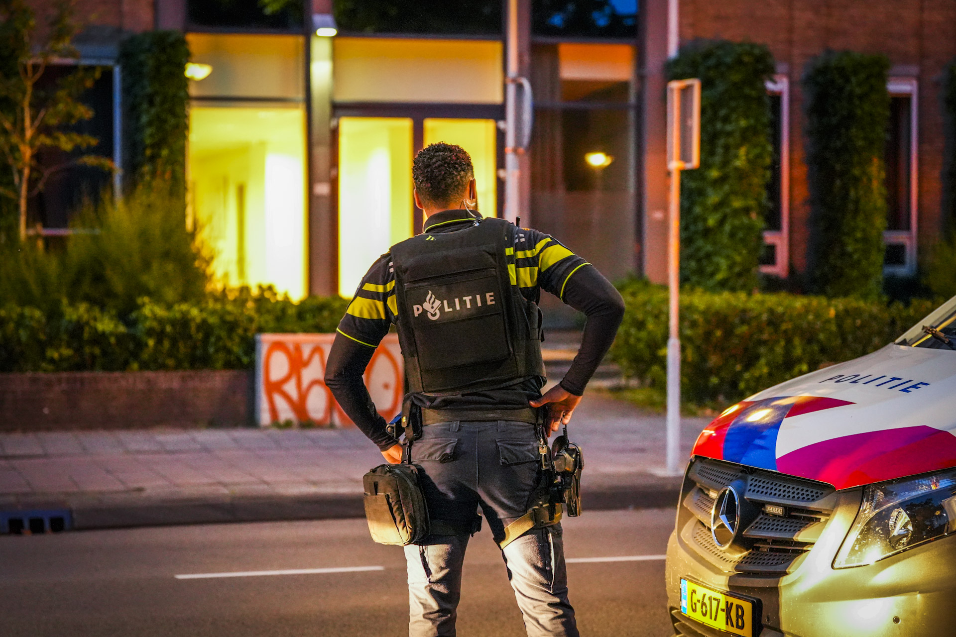 Appartementencomplex urenlang omsingeld en ontruimd