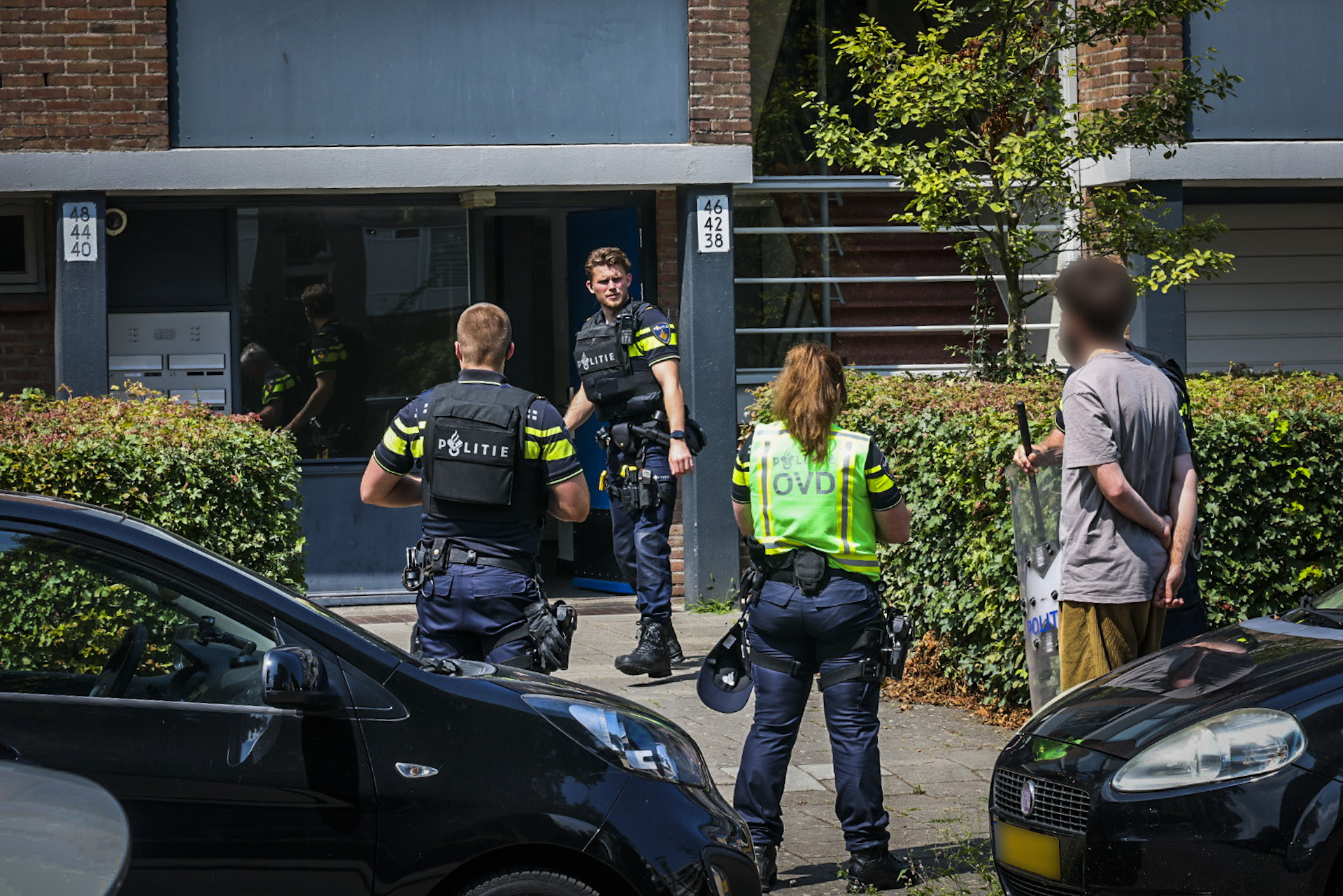 Man bedreigt ex met vuurwapen, grote zoekactie volgt