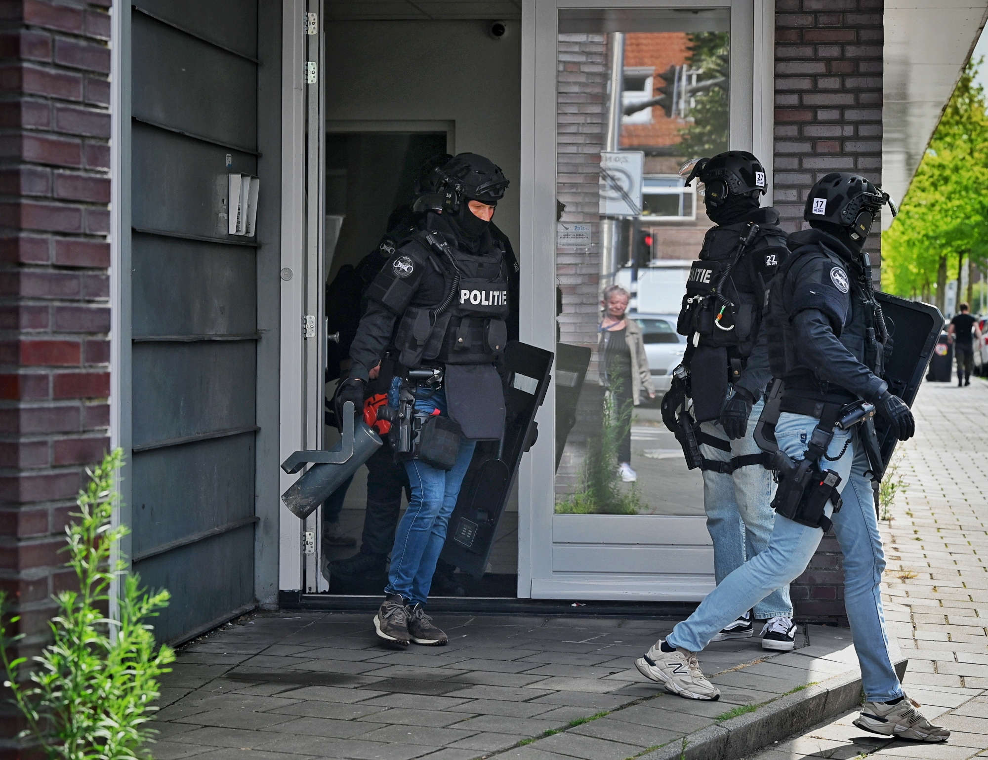 Speciale politie-eenheid doet inval in appartement