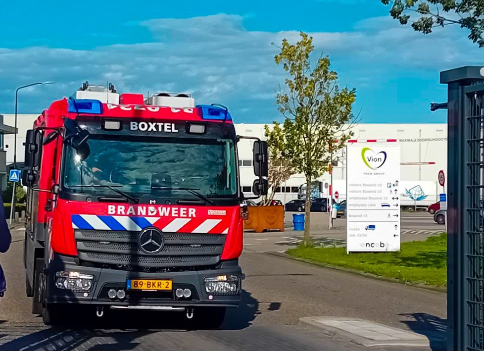 Slachtoffer met spoed naar ziekenhuis na bedrijfsongeval