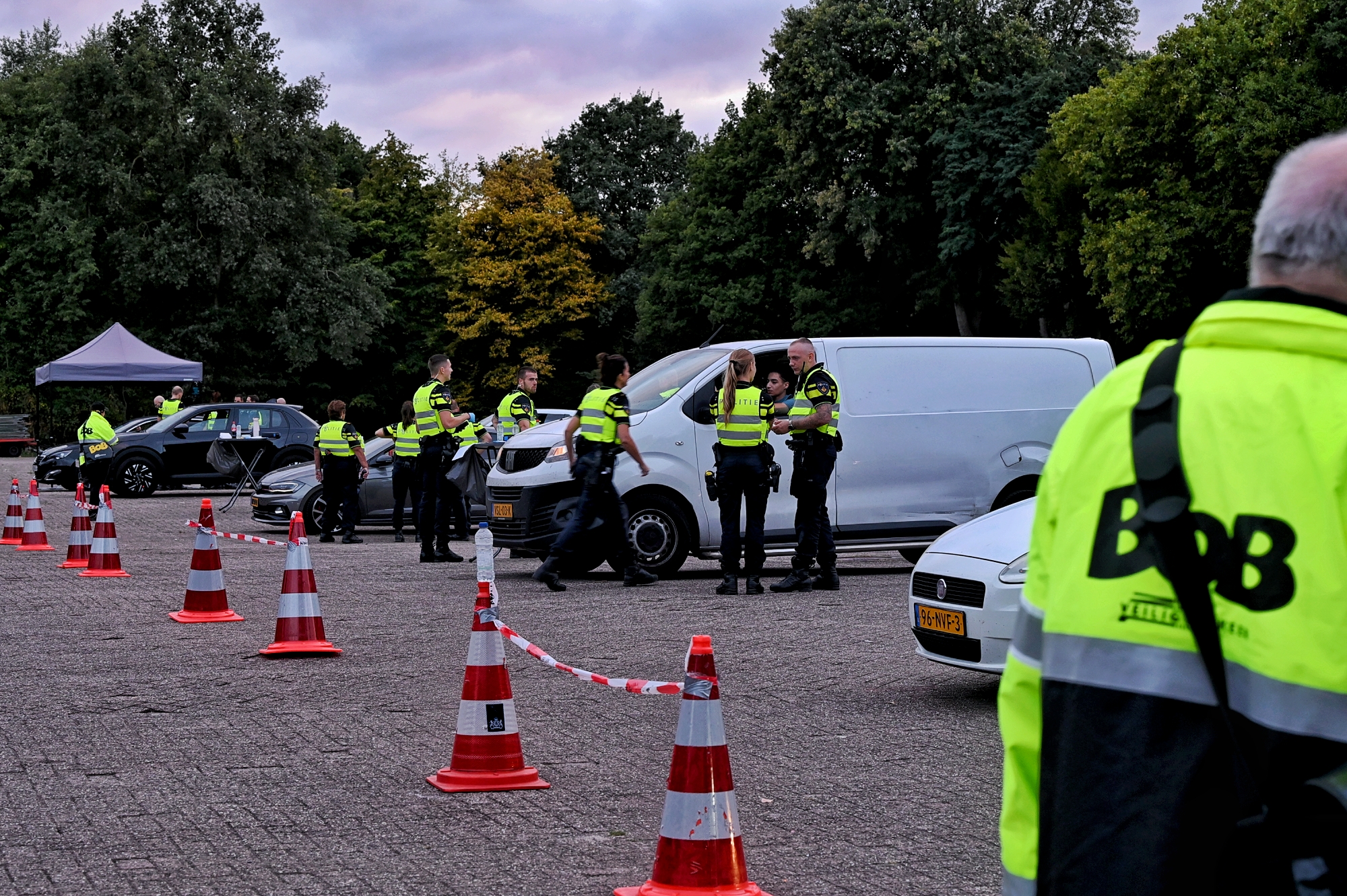 Verkeerscontrole levert meerdere boetes, inbeslagnames en onder invloed bestuurders op