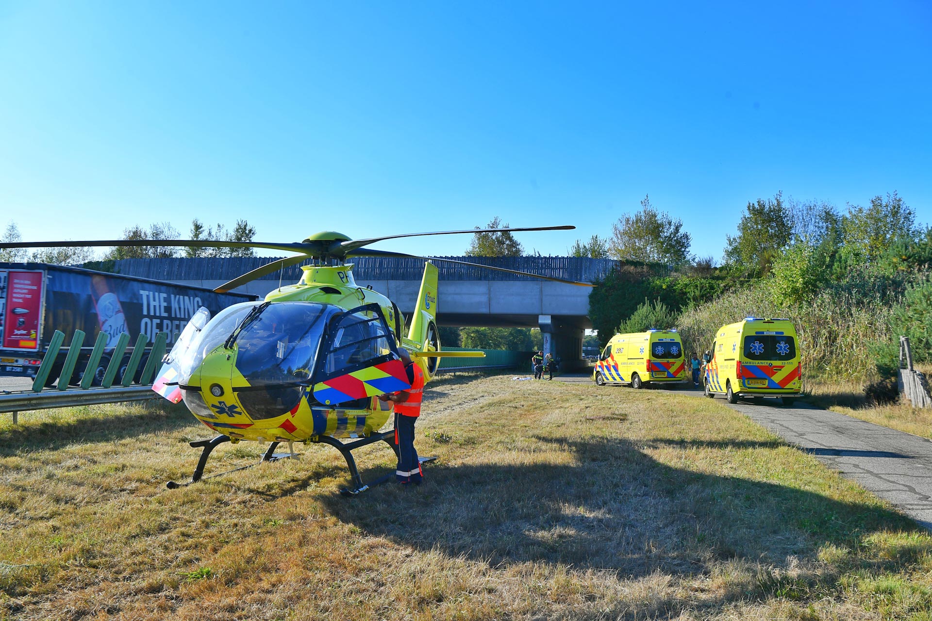 Traumaheli ingezet na botsing tussen twee e-bikes