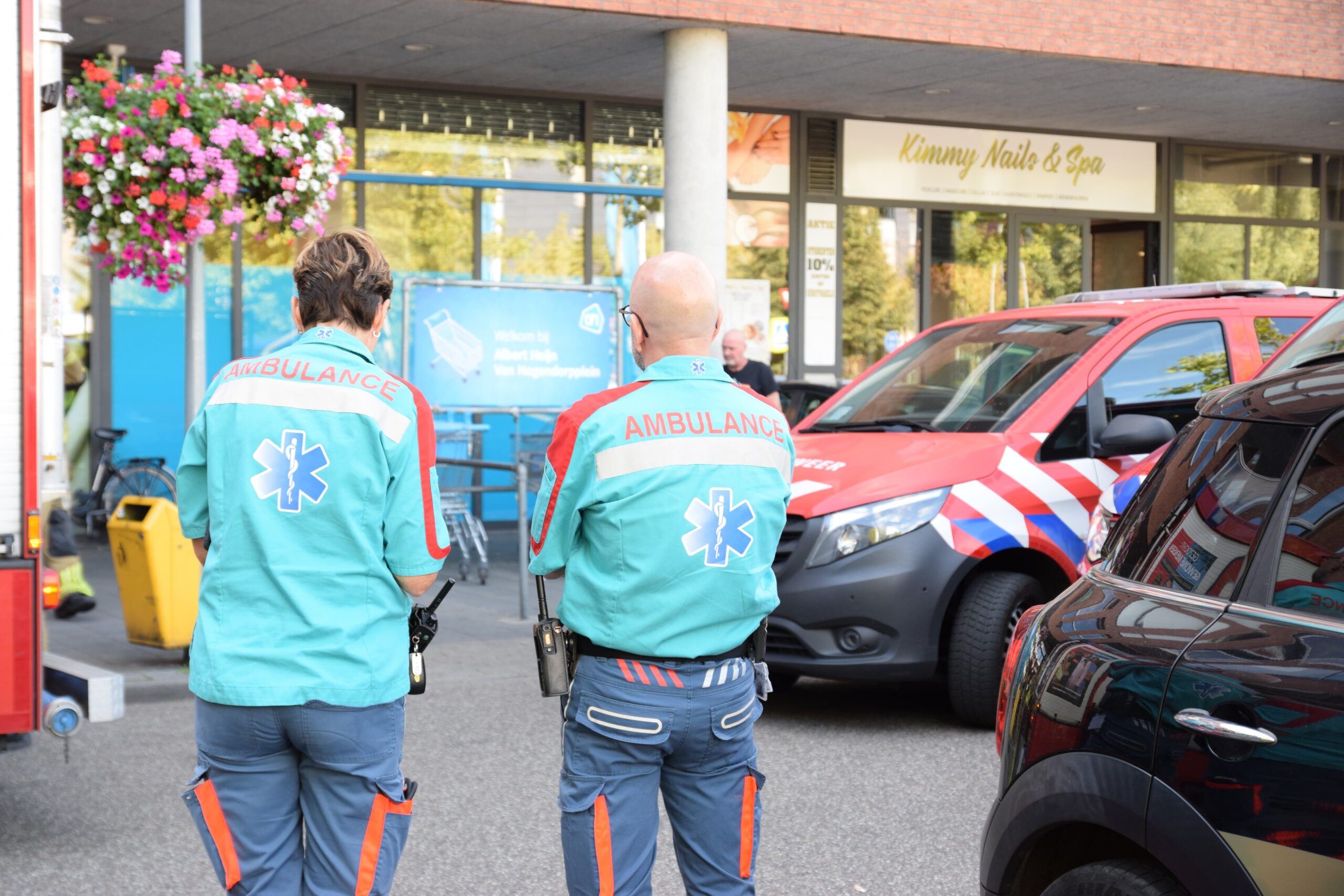 Supermarkt ontruimd na vreemde lucht in winkel