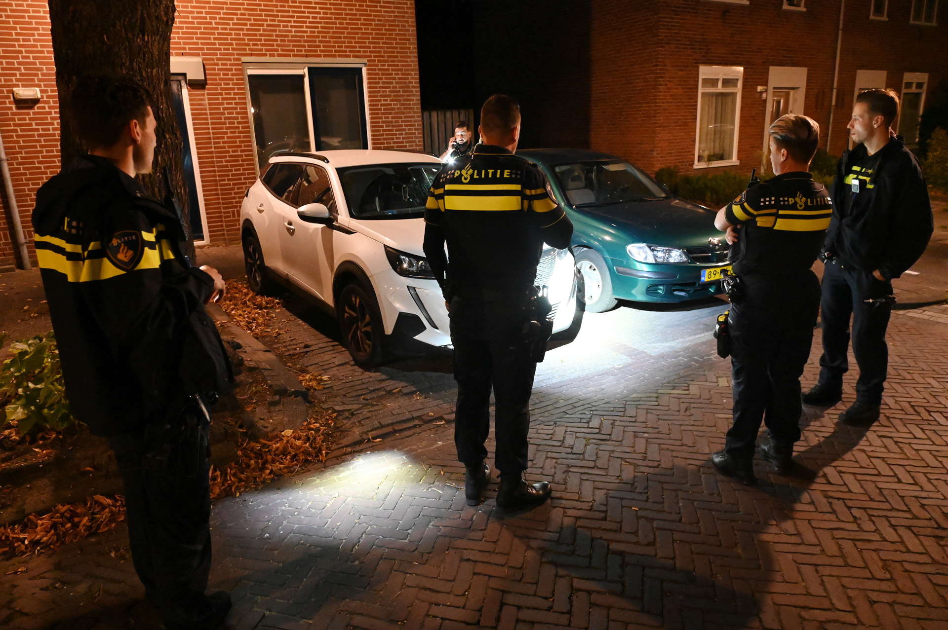 Automobilist springt uit rijdende auto tijdens achtervolging