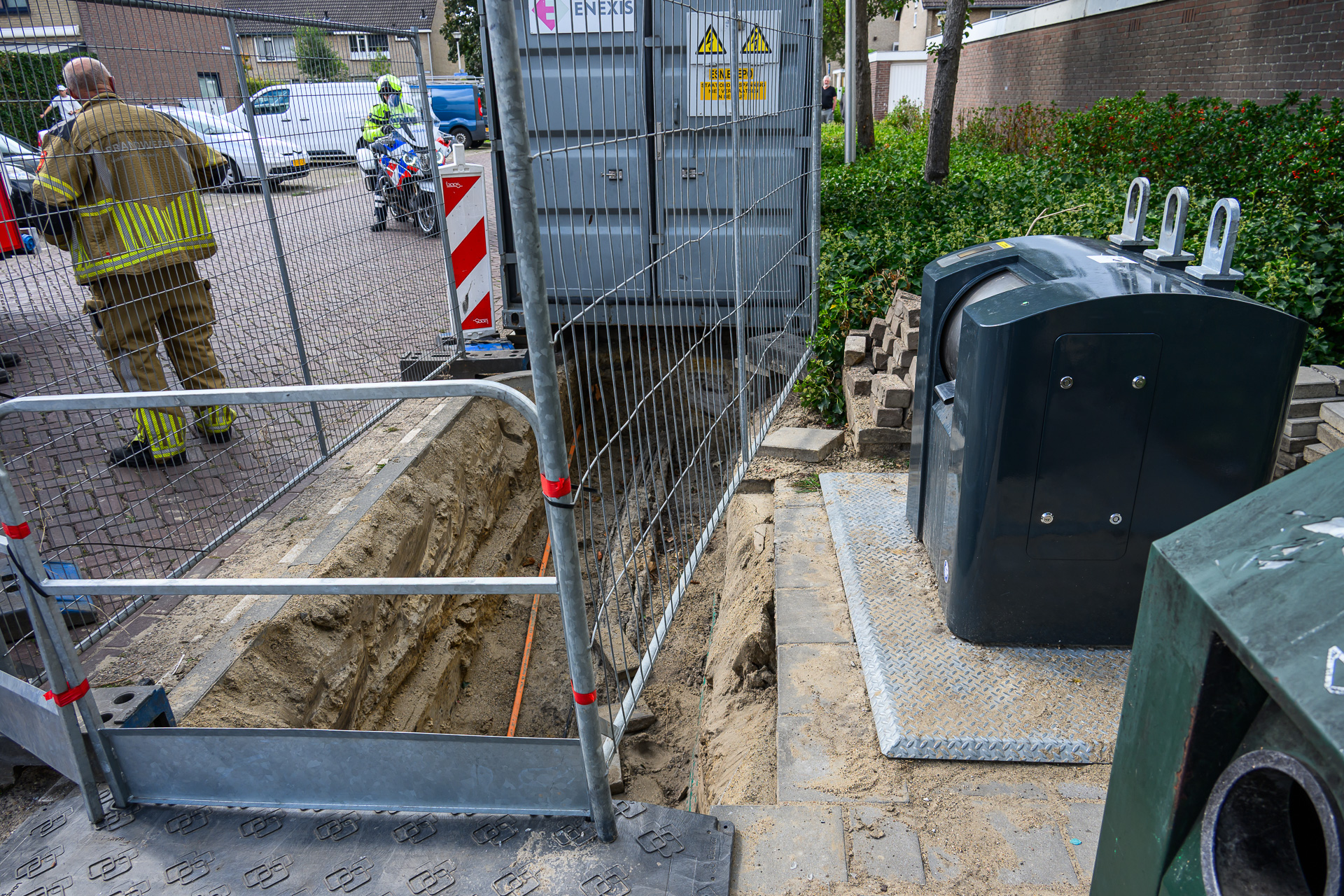 Man belandt in opengebroken stoep