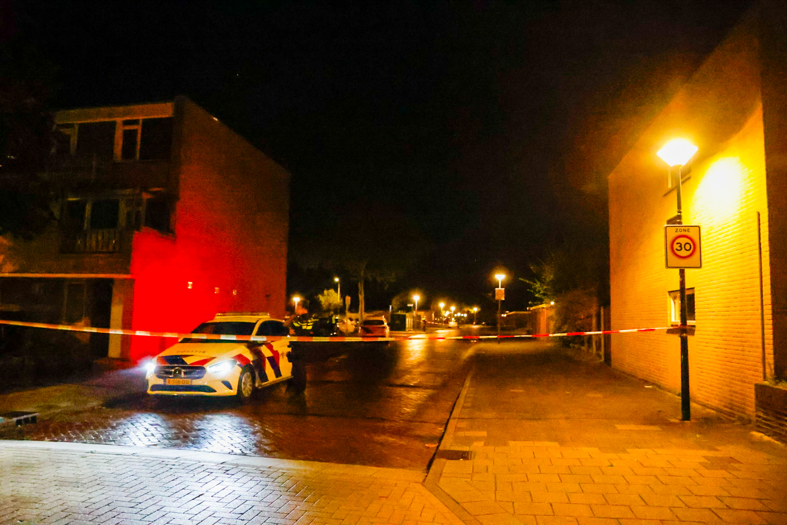 Overleden persoon aangetroffen bij parkeerplaats