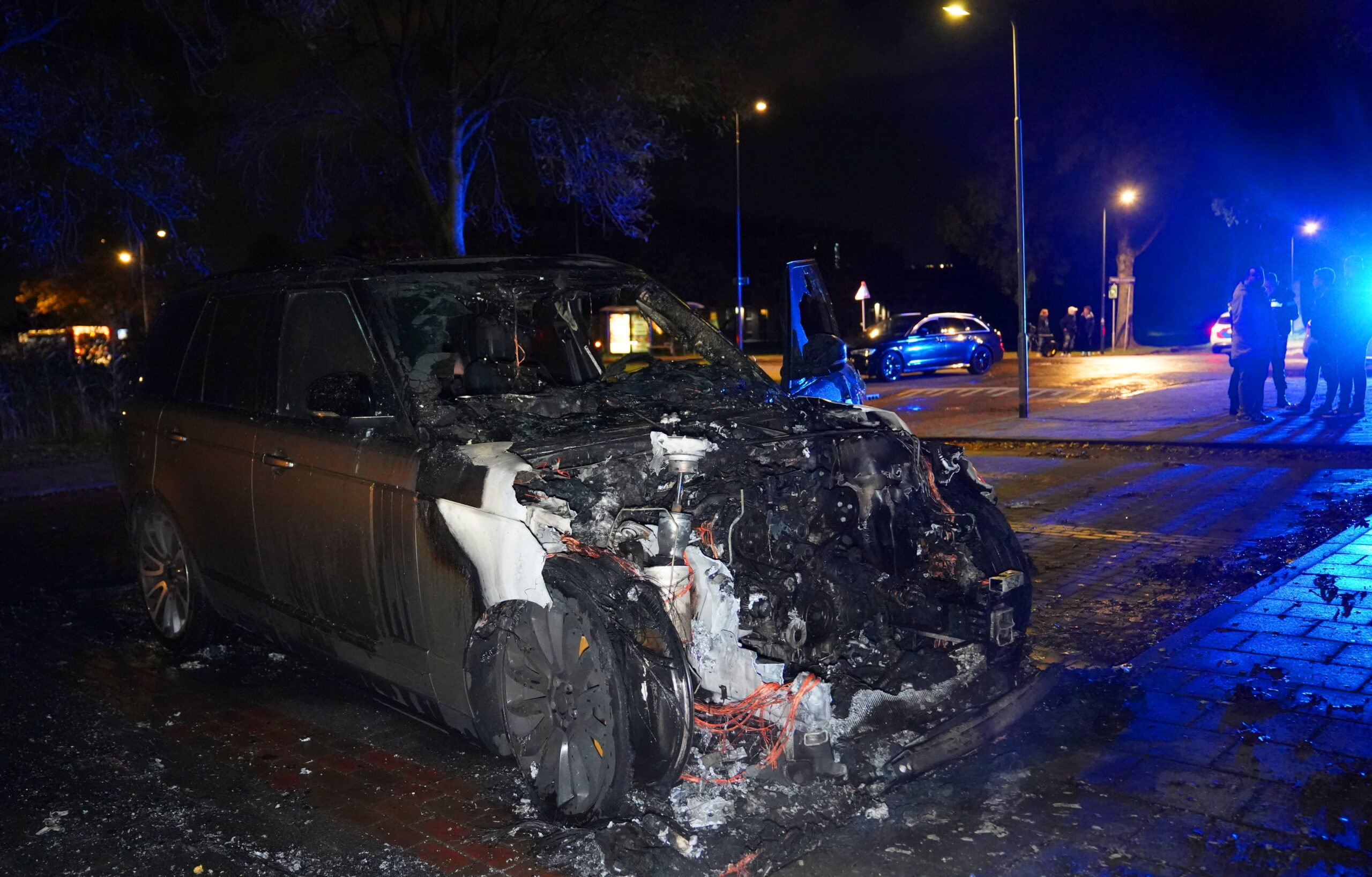 Autobrand voor supermarkt waar woensdag explosief werd gevonden