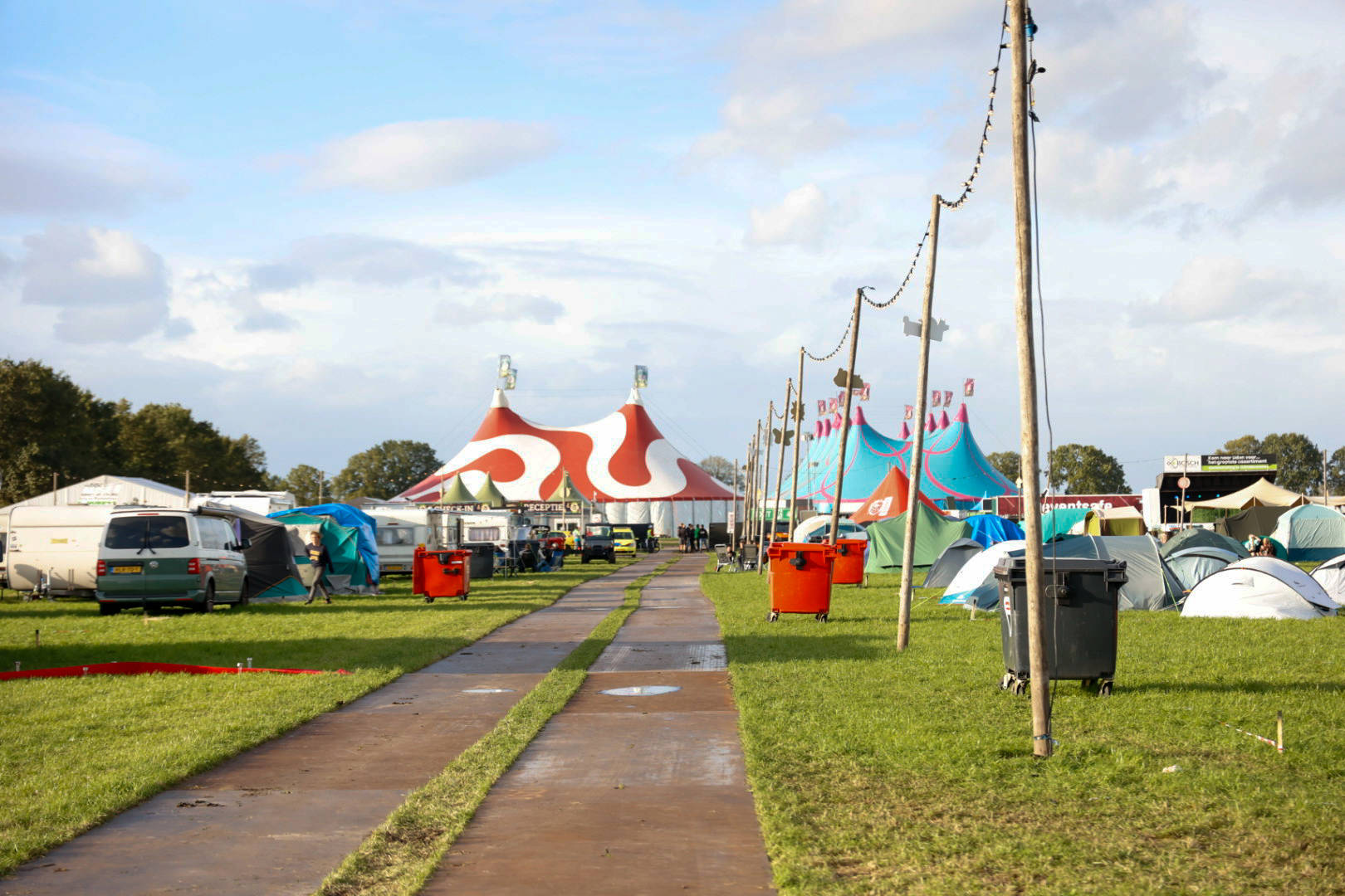 Overleden persoon gevonden op camping bij festivalterrein