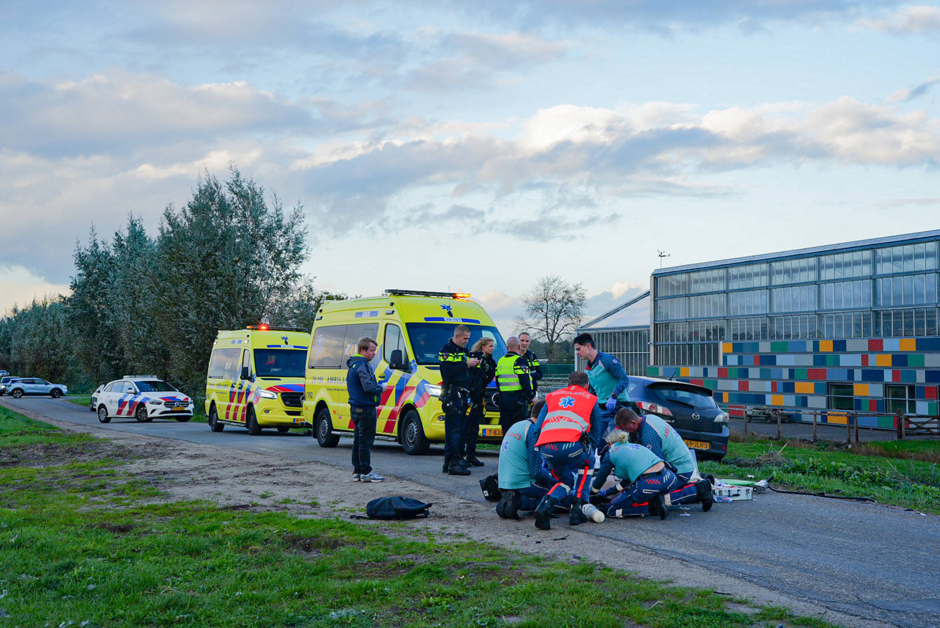 Scooterrijder ernstig gewond bij ongeval met auto