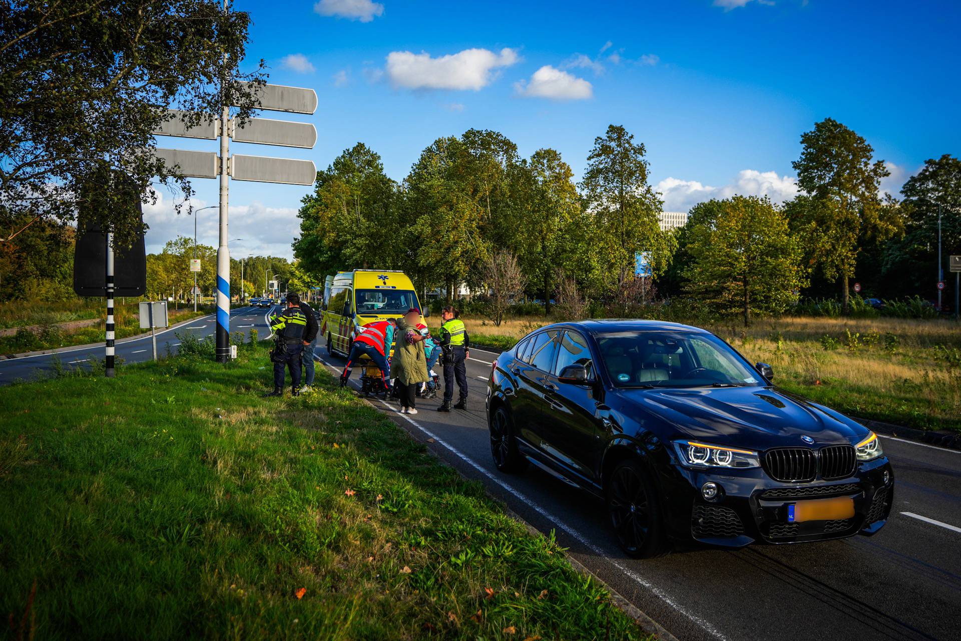 Verkeersruzie leidt tot gewonde man op rondweg