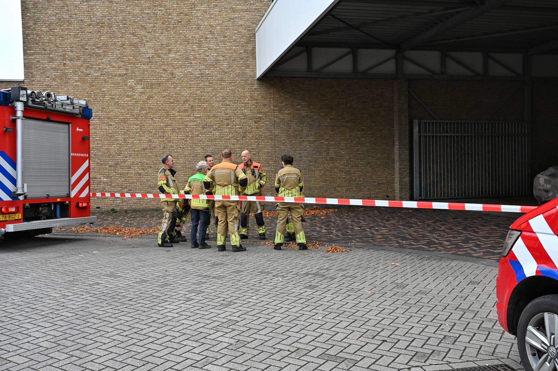 Twee winkels ontruimd na mogelijk CO2-lek, brandweer doet metingen