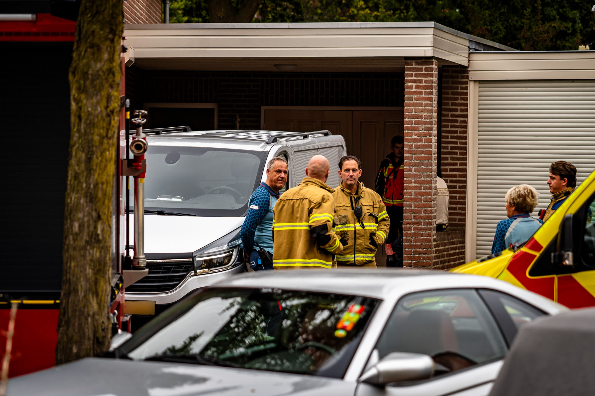 Twee personen onwel na voorbereidingen voor aanbrengen vloer