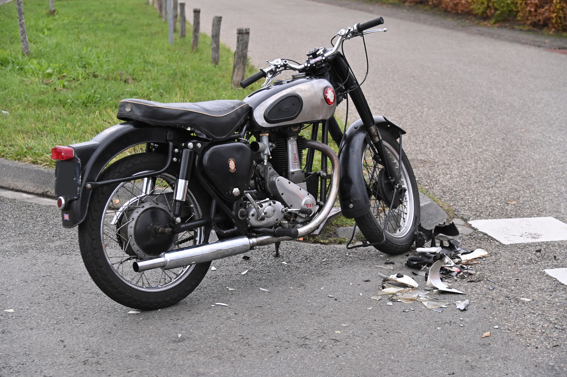 Motorrijder gewond bij aanrijding met auto