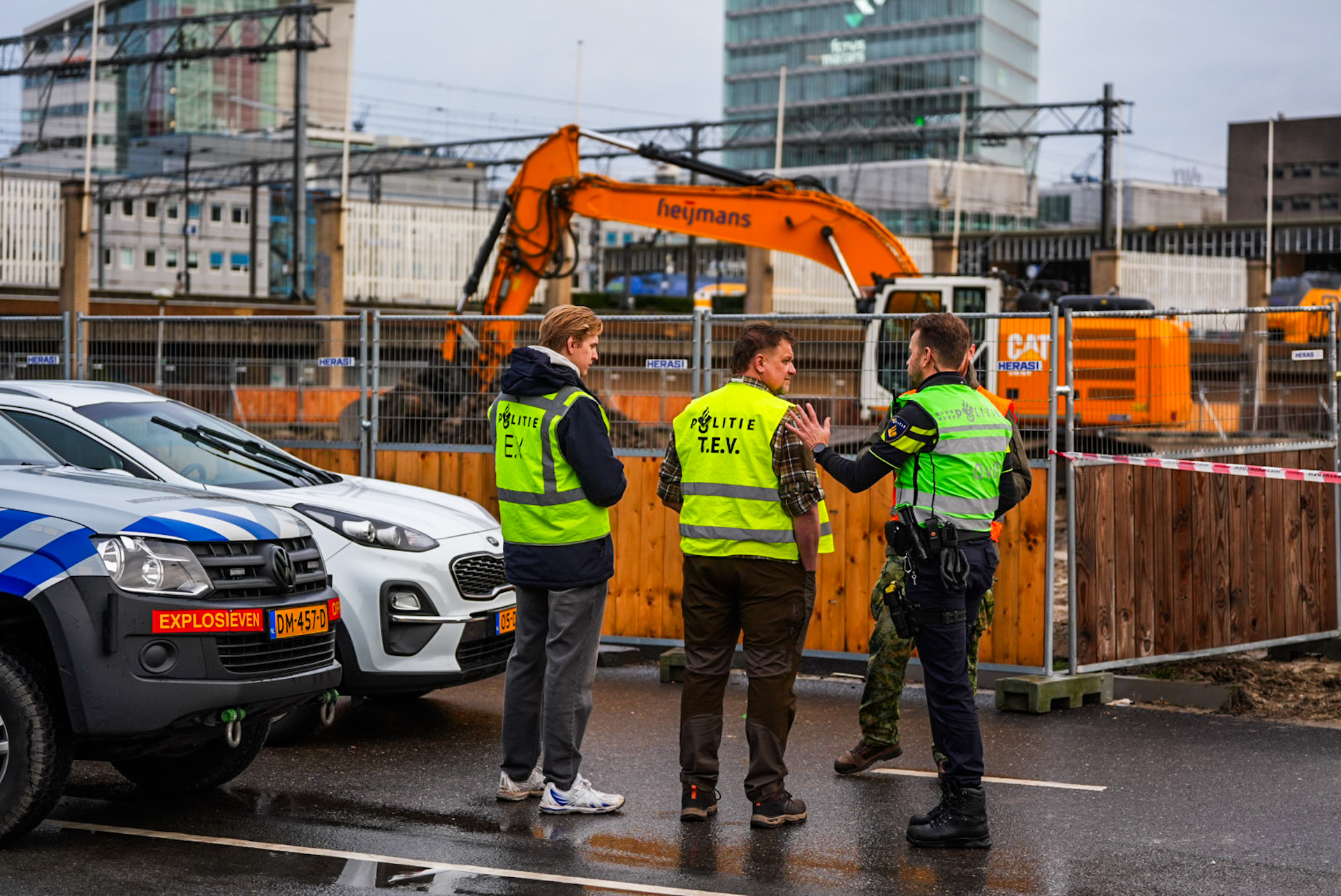 Vliegtuigbom gevonden tijdens graafwerkzaamheden bij het station