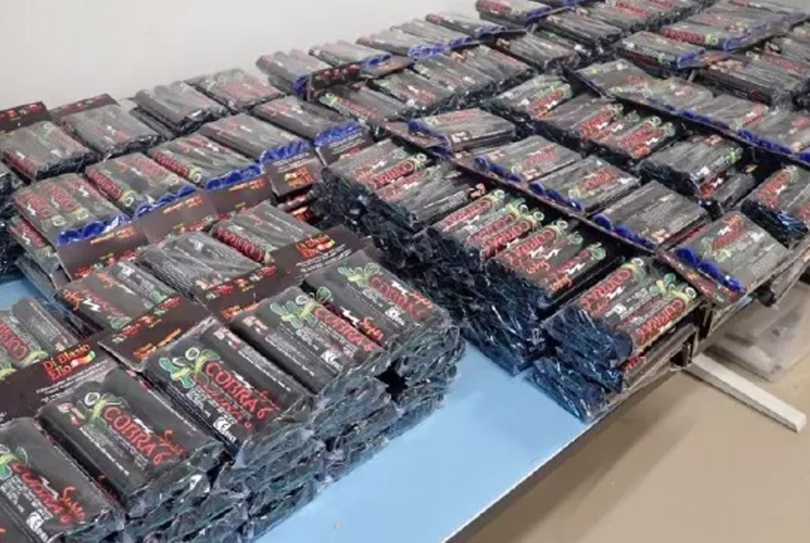 67 kilo deels illegaal vuurwerk gevonden na melding via Vuurwerktelefoon