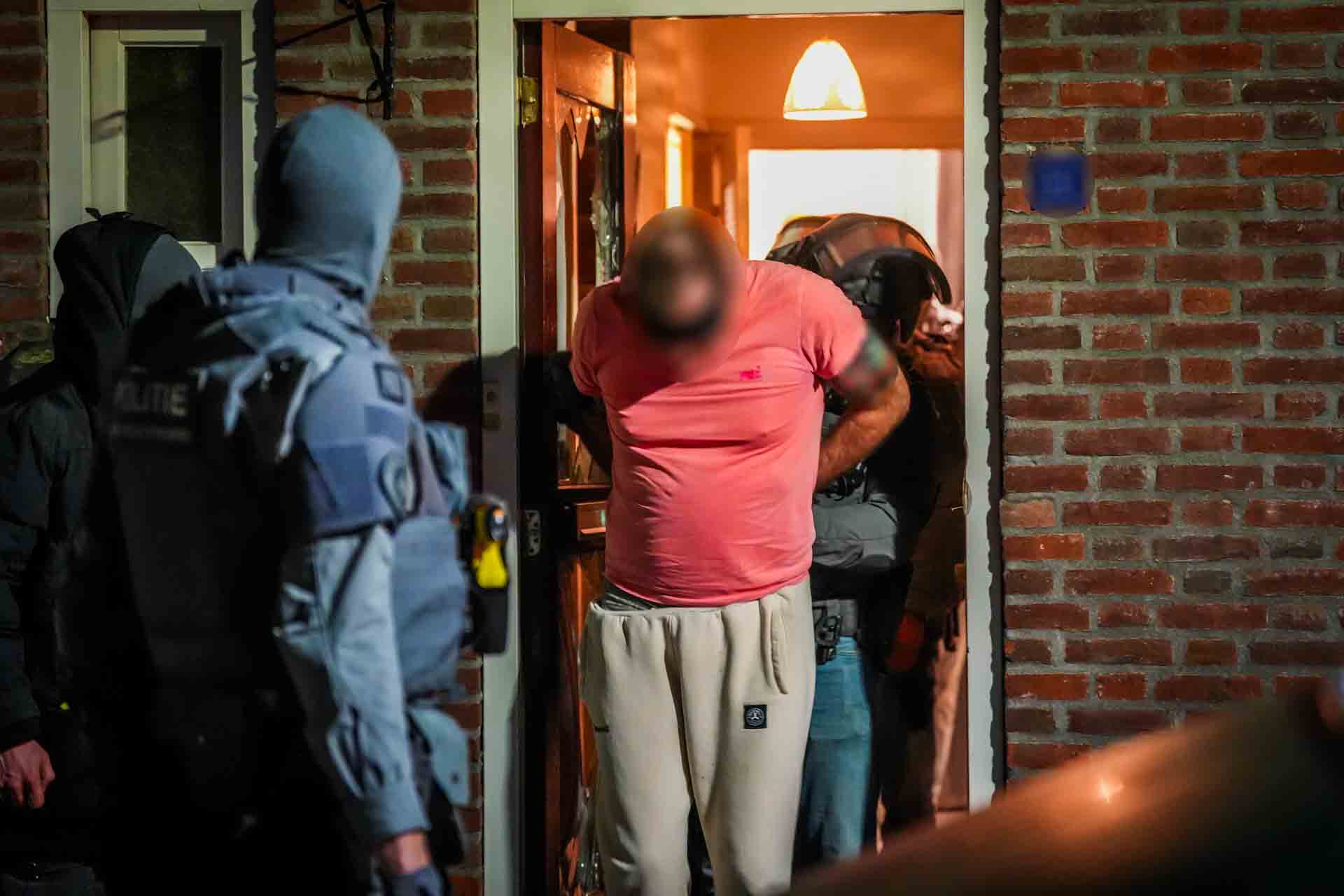 Arrestatieteam houdt 45-jarige verdachte aan na schietpartij