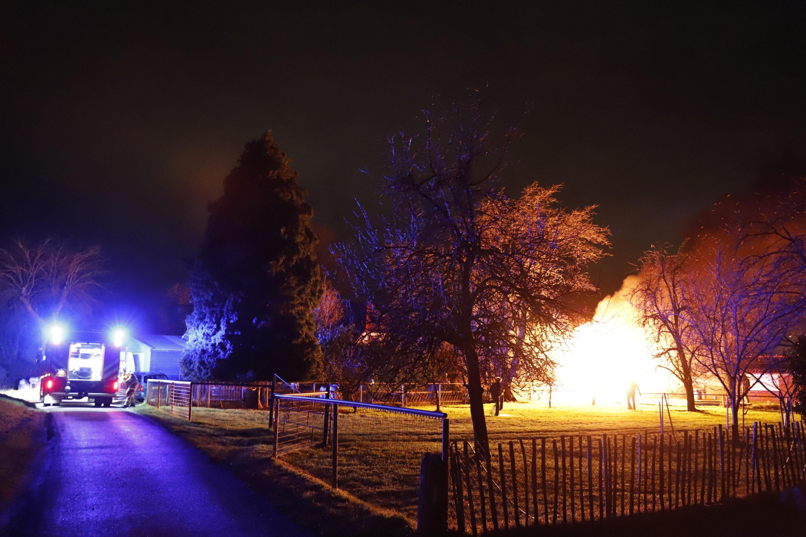 Schuur door felle brand in as gelegd