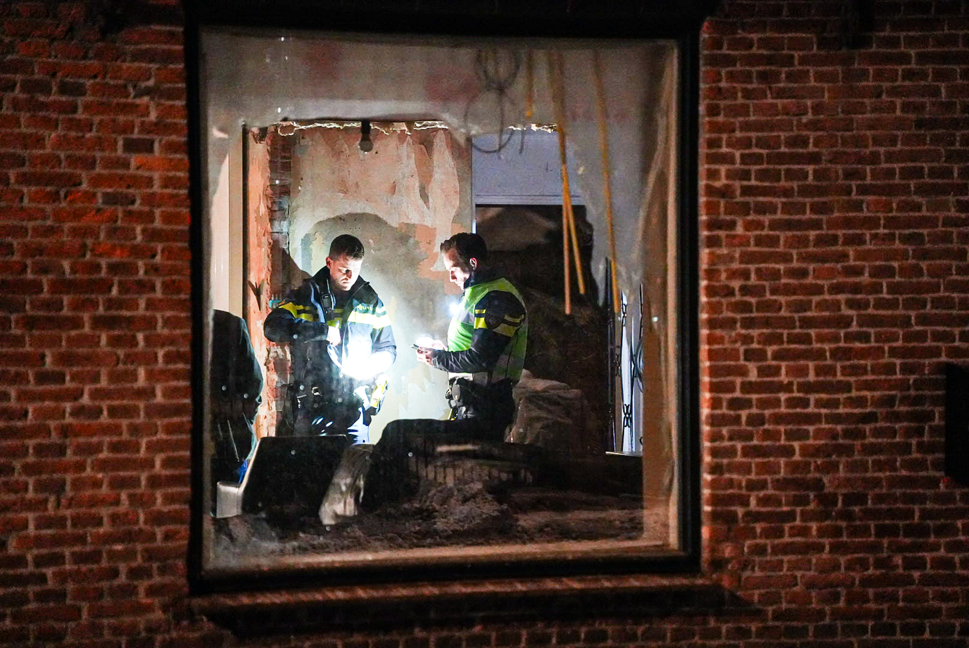 Politie doet inval in werkende cocaïnewasserij