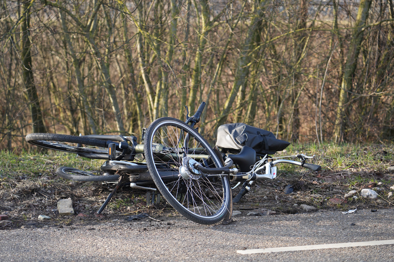 Fietsers aangereden door automobilist