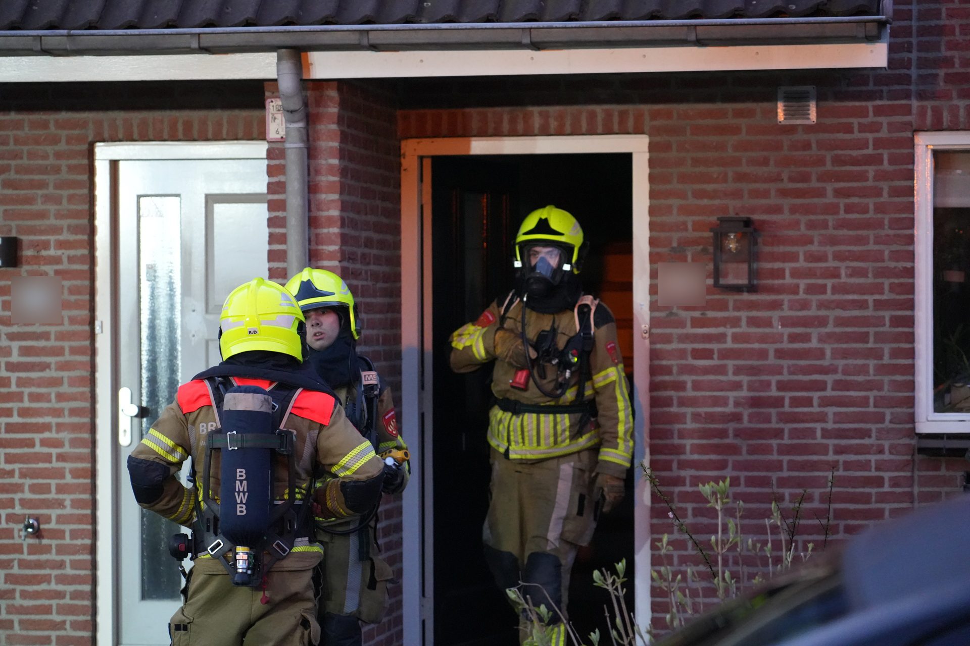 Brandweer grijpt in na gaslek door geboorde leiding in woning