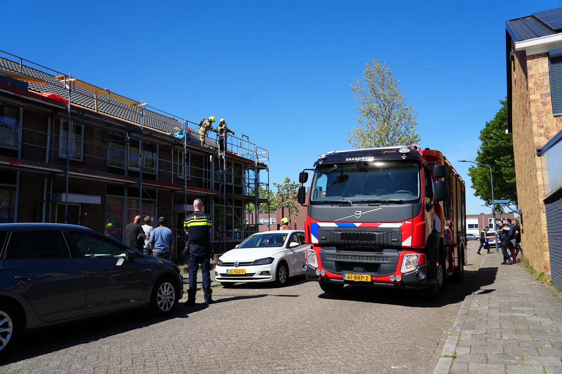 Brand bij woning tijdens werkzaamheden snel onder controle