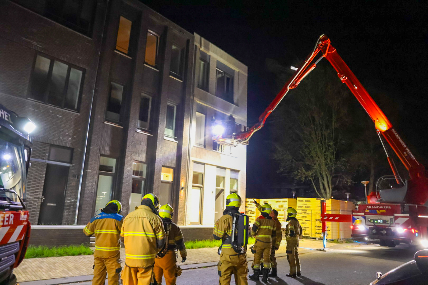 Drie woningen onbewoonbaar na brand