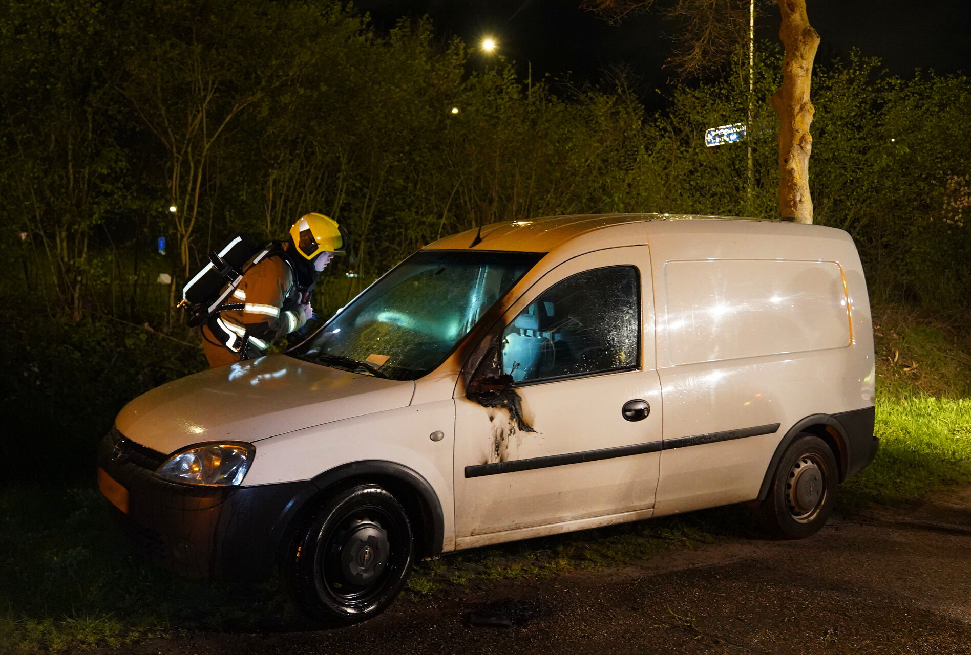 Geparkeerde auto doelwit van brandstichting