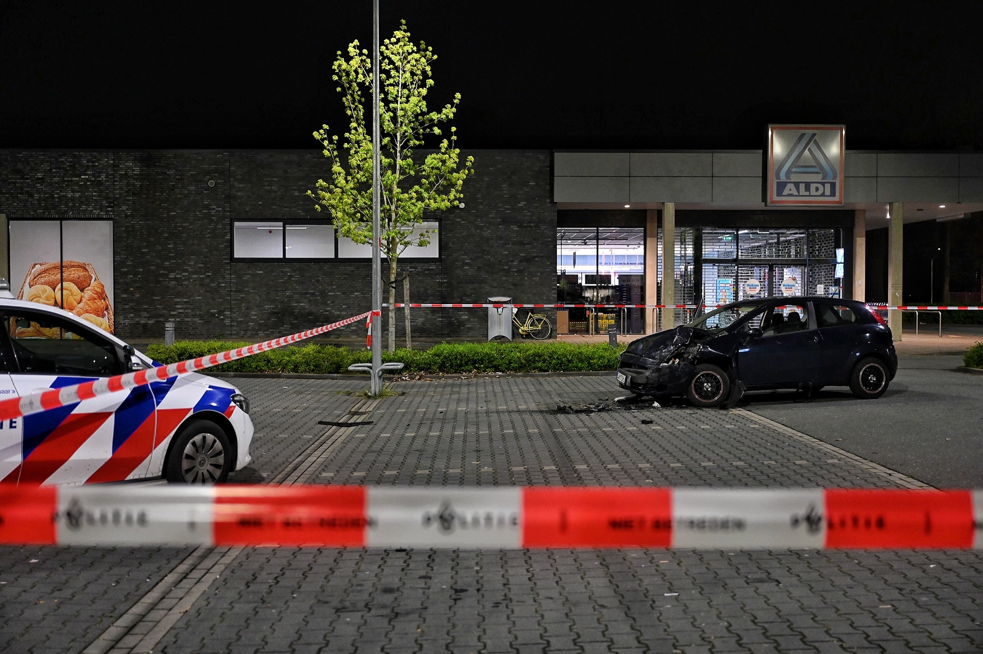 Politie onderzoekt zware autovernielingen na familieruzie