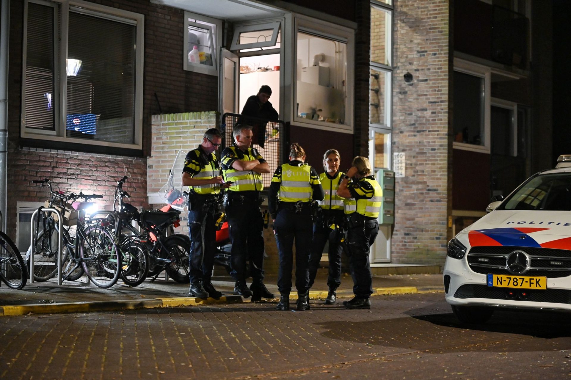Man betrapt fietsendieven en wordt neergestoken in Tilburg