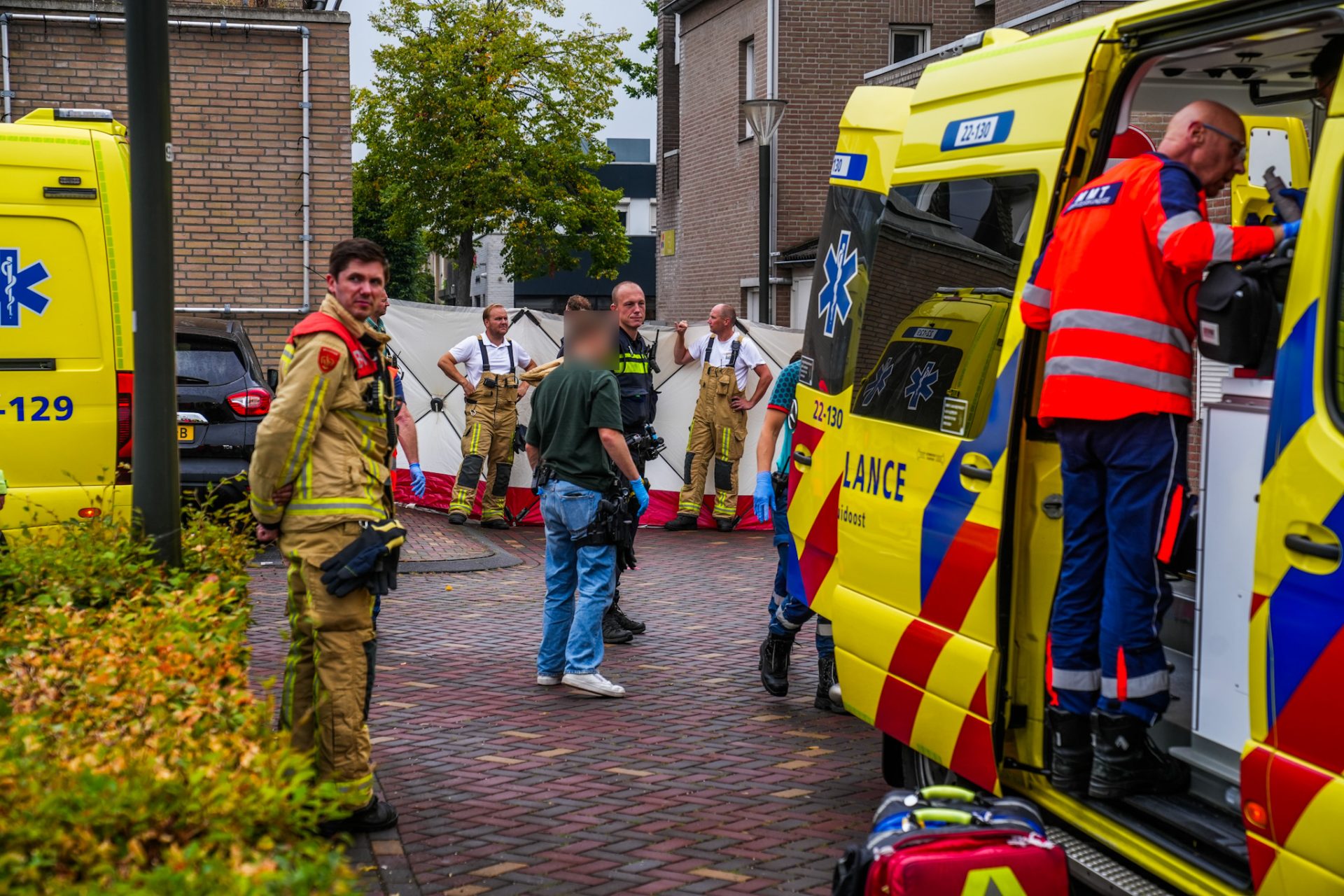 Man valt van dak tijdens gesprek met politie Mierlo